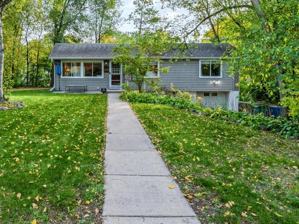 1325 Everest Lane N, Plymouth, MN 55447