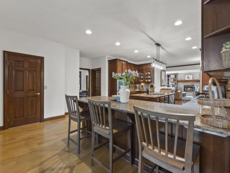 9776 Erin Woods Drive, Dublin, OH 43017 Photo 27