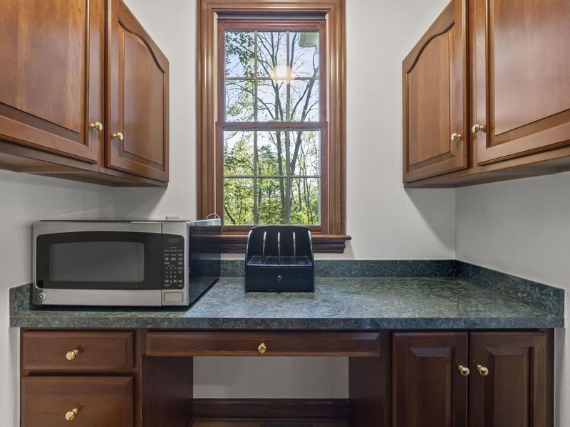 9776 Erin Woods Drive, Dublin, OH 43017 Photo 31
