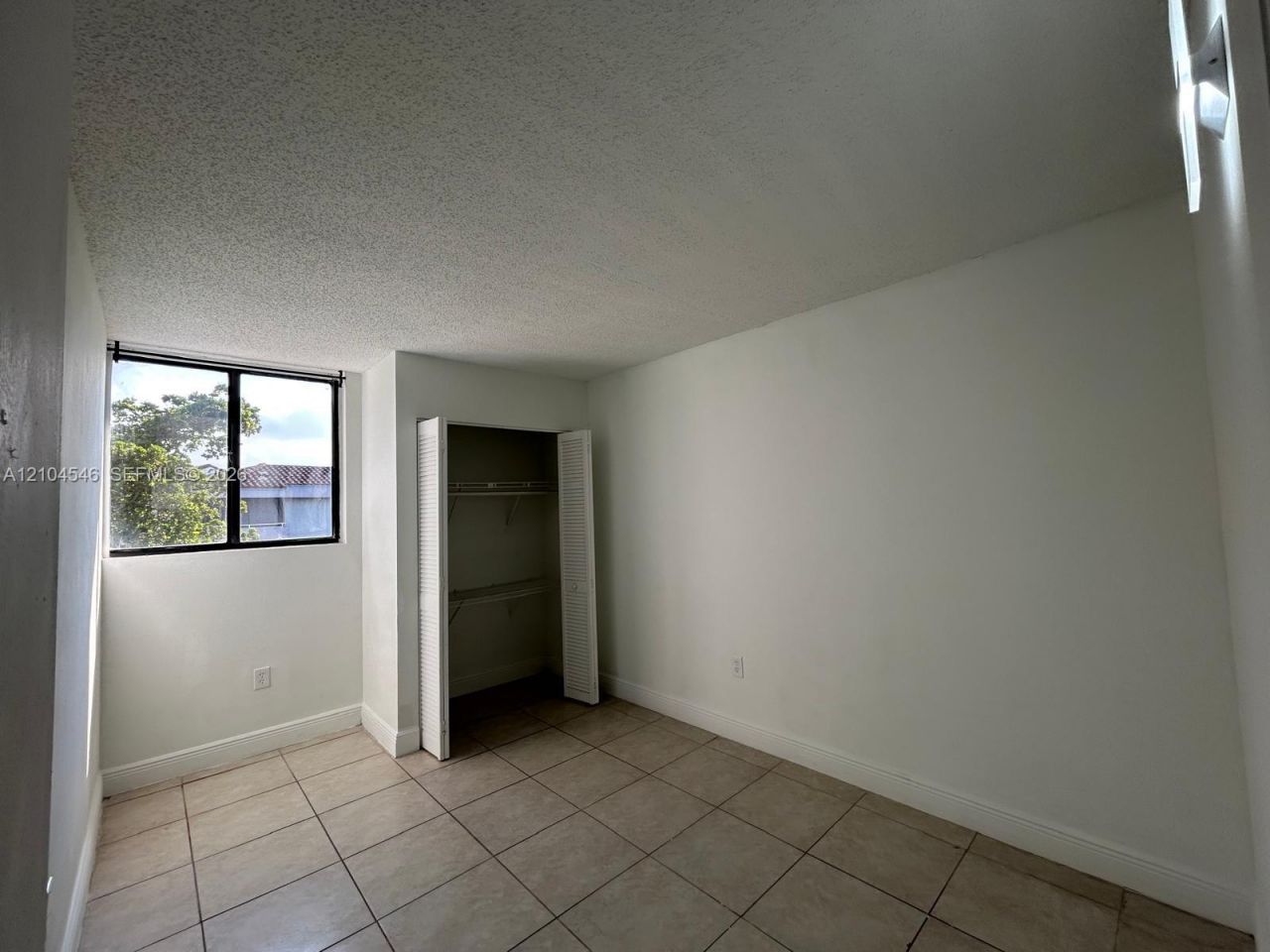 Please Call For Address, Unit B-417, Miami, FL 33193 Photo