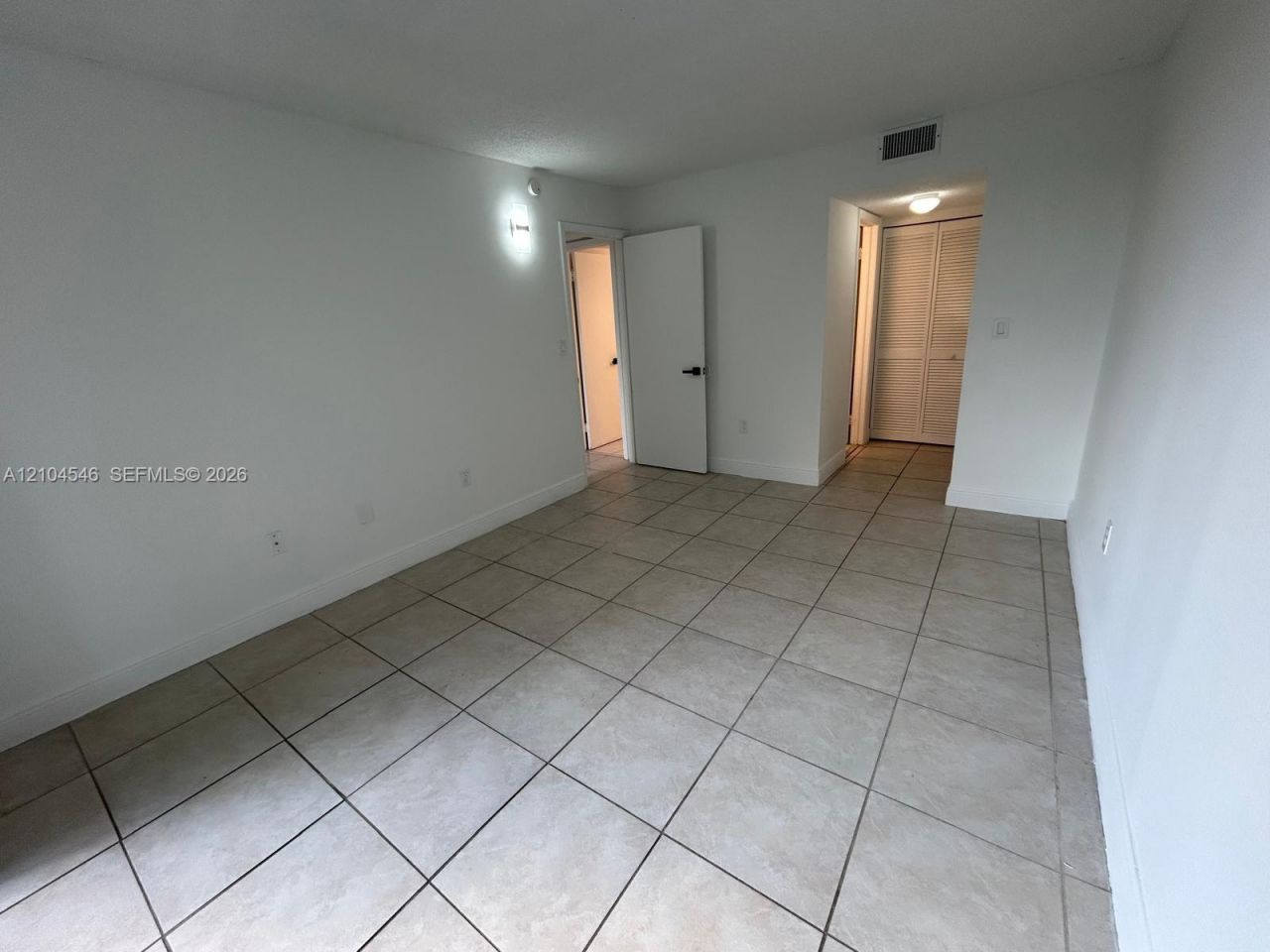 Please Call For Address, Unit B-417, Miami, FL 33193 Photo