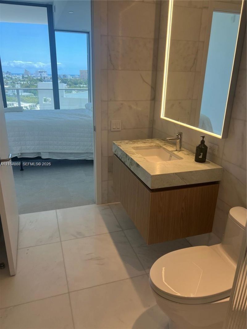500 Alton Rd , Unit 1008, Miami Beach, FL 33139 Photo