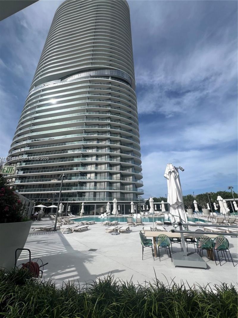 500 Alton Rd, Unit 1008, Miami Beach, FL 33139 Photo