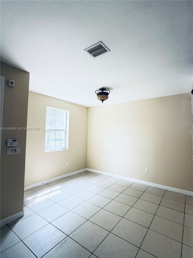 2333 NE 4th St, Homestead, FL 33033 Photo