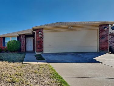 1001 Stone Chapel Way, Fort Worth, TX 76179