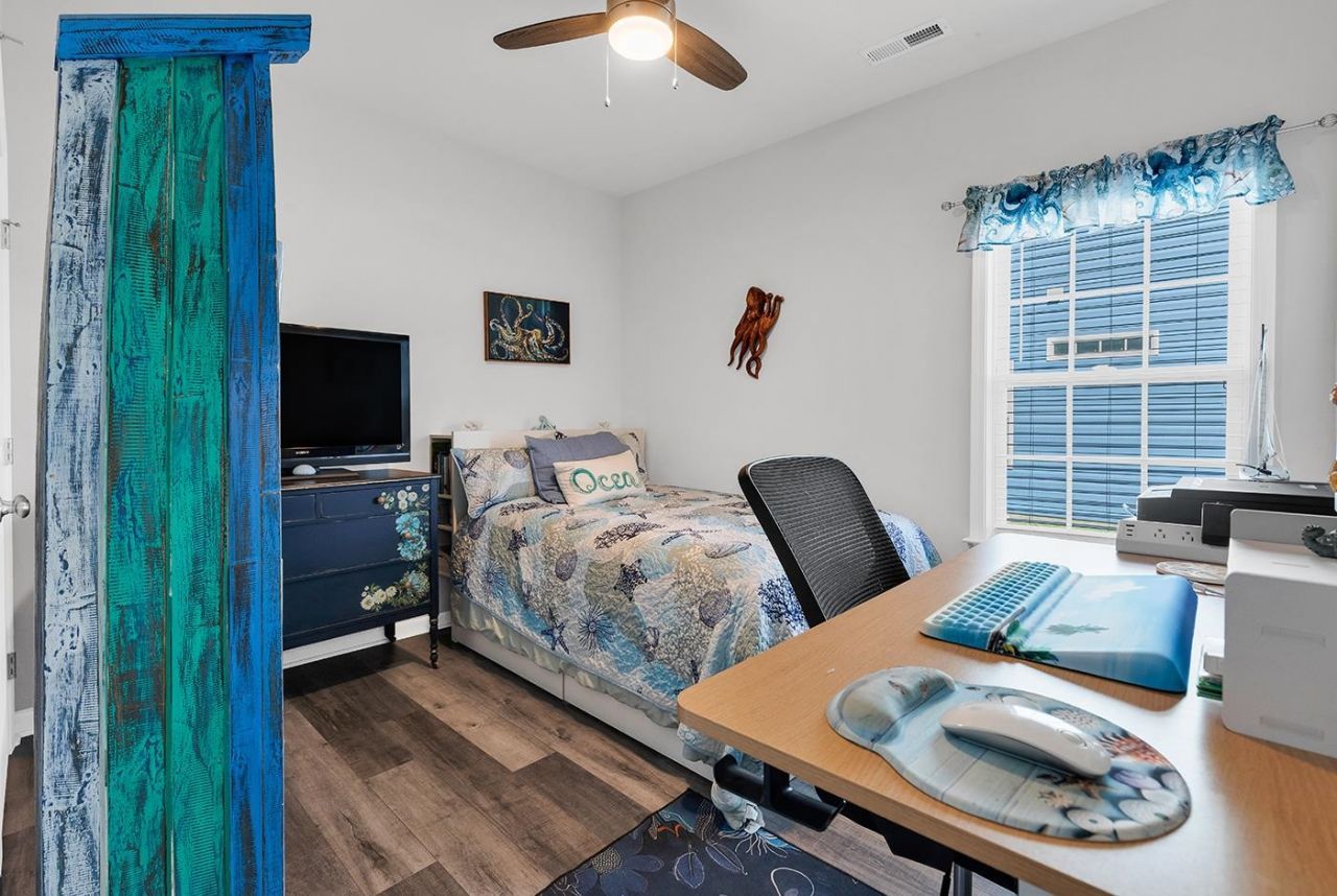 312 Lifestyle Court Photo 3