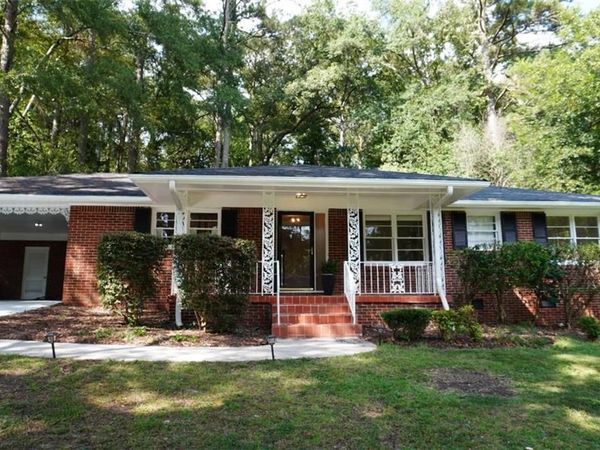 1156 Clydedale Drive NW, Clarkston, GA 30021