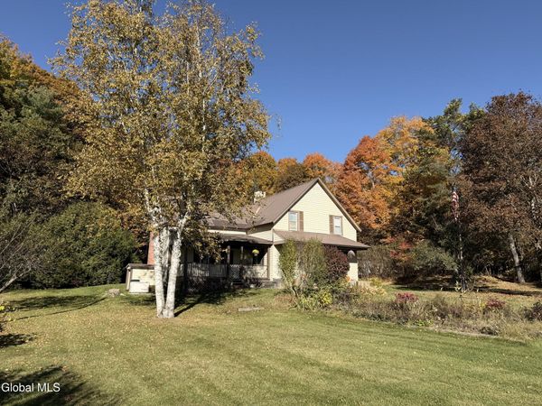 55 Bartlett Pond Road, Mineville, NY 12956