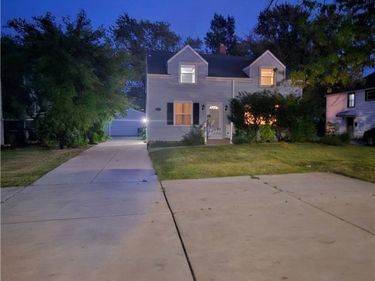 373 Niagara Falls Boulevard , Buffalo, NY 14226