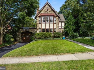 419 LODGES LANE, ELKINS PARK, PA 19027