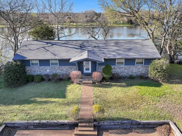 939 Aqua Dr , Gallatin, TN 37066
