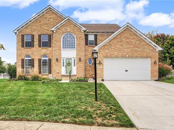 21 Meadows Drive, Springboro, OH 45066