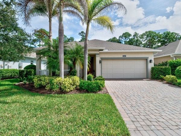 3442 Diamond Leaf Drive , Vero Beach, FL 32966