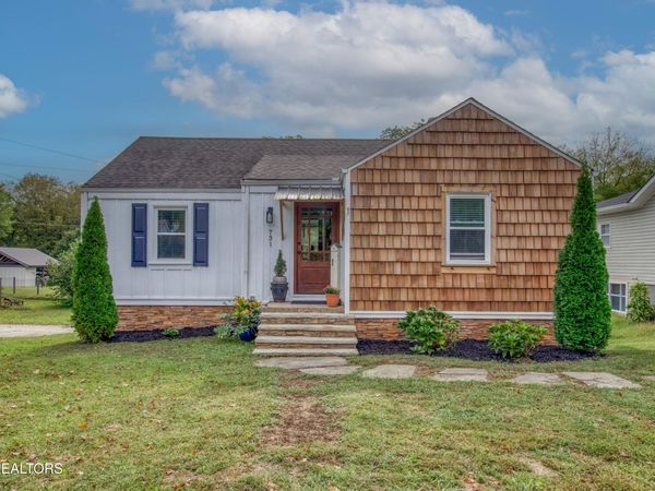 731 Cedar Springs Rd, Athens, TN 37303