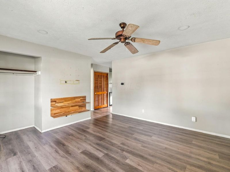 574 Clinton Street , Marion, OH 43302 Photo 8