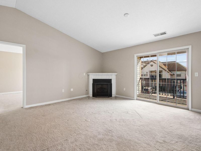 707 Hidden Springs Drive, Lewis Center, OH 43035 Photo 17