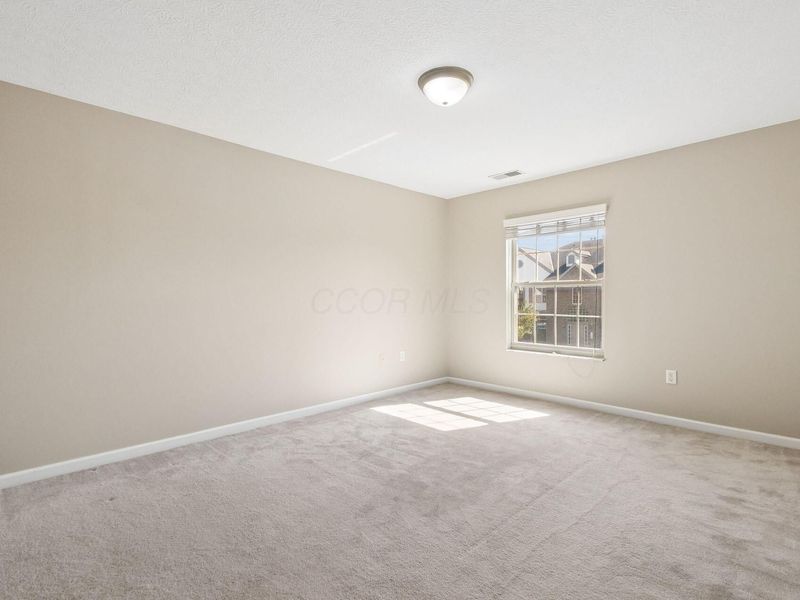 707 Hidden Springs Drive, Lewis Center, OH 43035 Photo 20