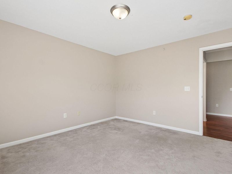 707 Hidden Springs Drive, Lewis Center, OH 43035 Photo 9
