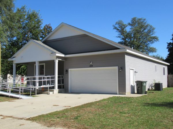 434 Abbey Street, Muskegon, MI 49442
