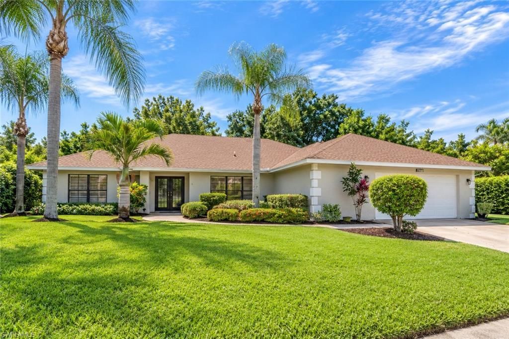 2370 Pine Woods Cir , Unit 35, Naples, FL 34105 Photo