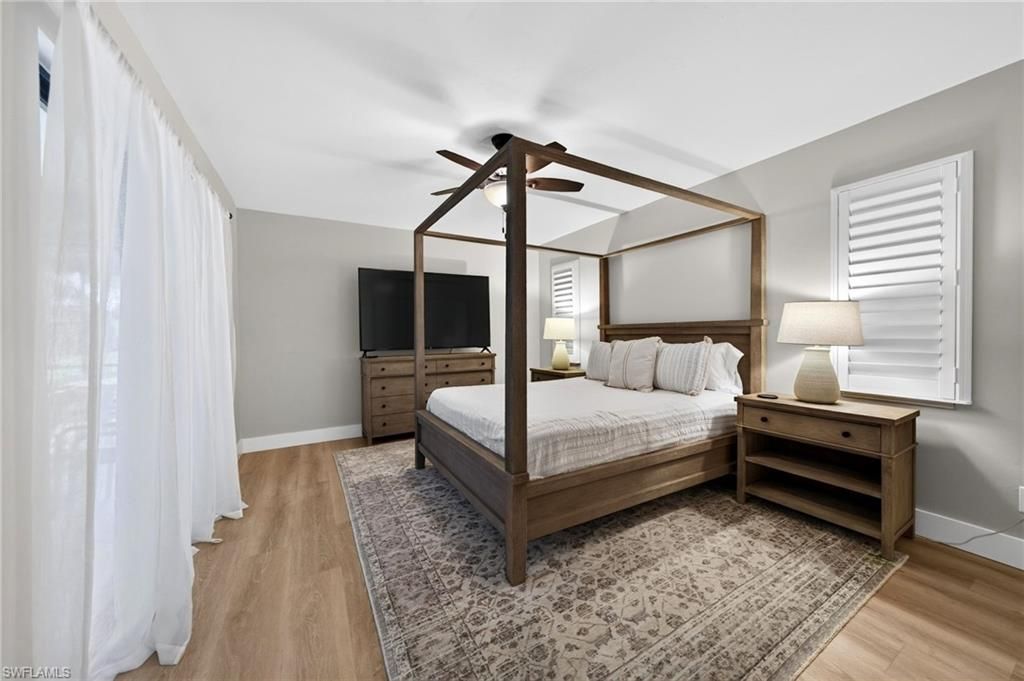 2370 Pine Woods Cir , Unit 35, Naples, FL 34105 Photo