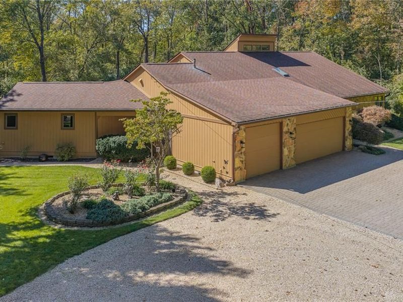 4093 Wagner Road, Sugarcreek Township, OH 45440 Photo 1