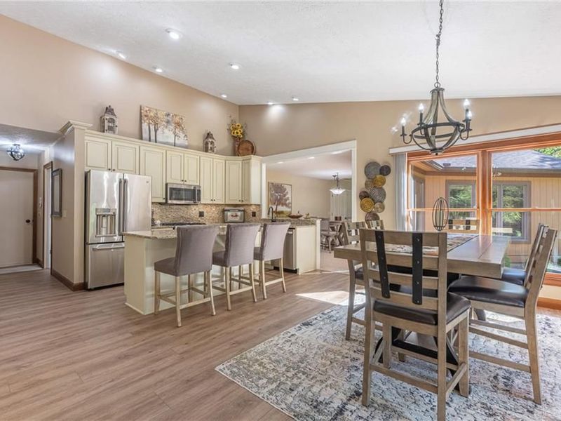 4093 Wagner Road, Sugarcreek Township, OH 45440 Photo 15