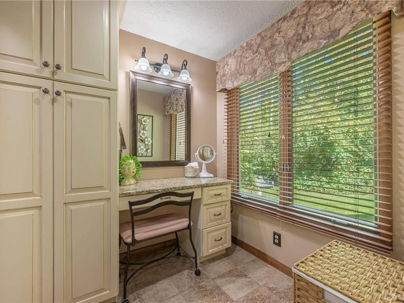 4093 Wagner Road, Sugarcreek Township, OH 45440 Photo 33