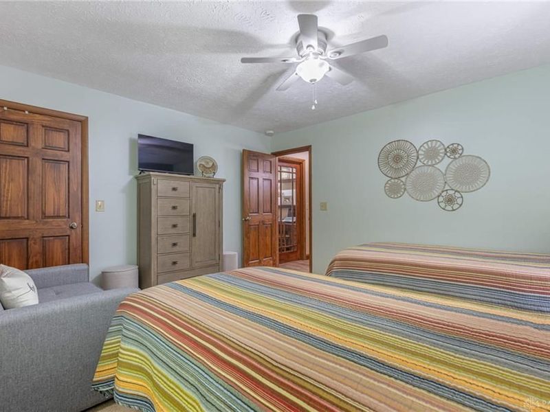 4093 Wagner Road, Sugarcreek Township, OH 45440 Photo 39