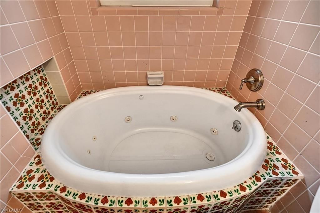 626 Rudder Rd , Naples, FL 34102 Photo