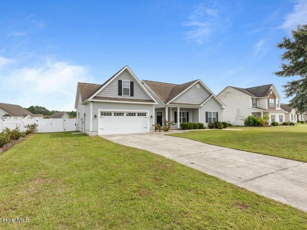 412 Moss Springs Drive , Swansboro, NC 28584