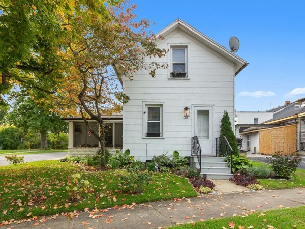 28 Woodlawn Avenue, Norwalk, OH 44857