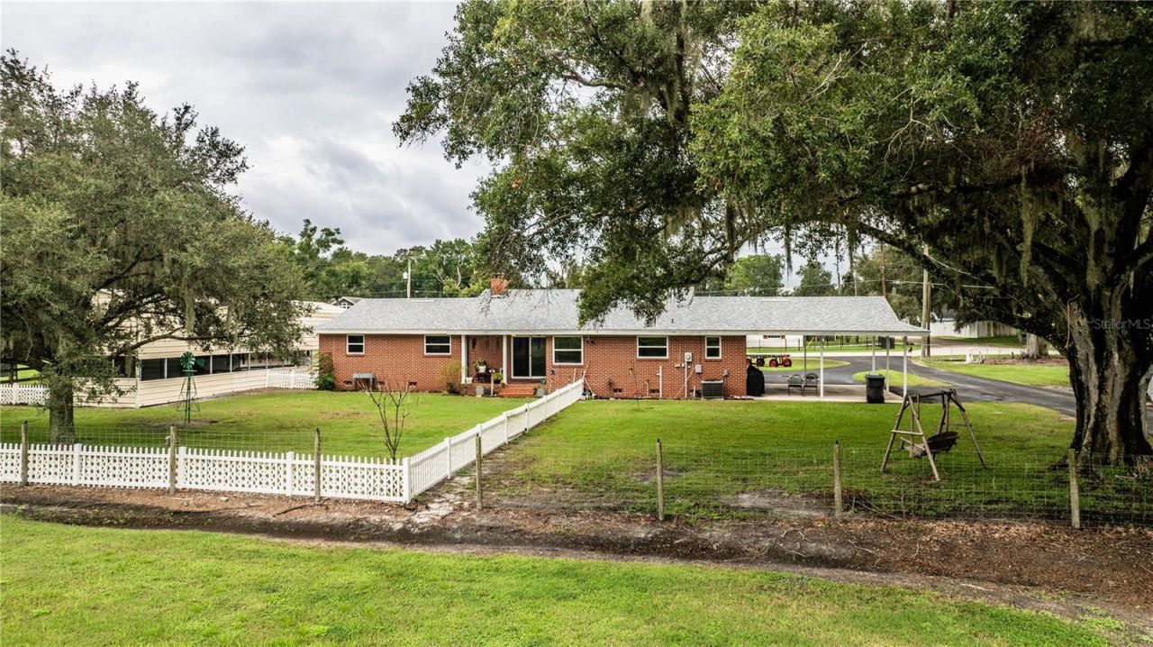 1633 Cherry Lane, Lakeland, FL 33811 Photo