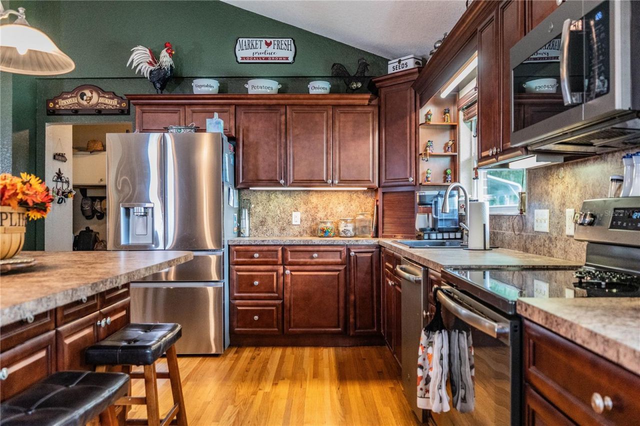 1633 Cherry Lane, Lakeland, FL 33811 Photo