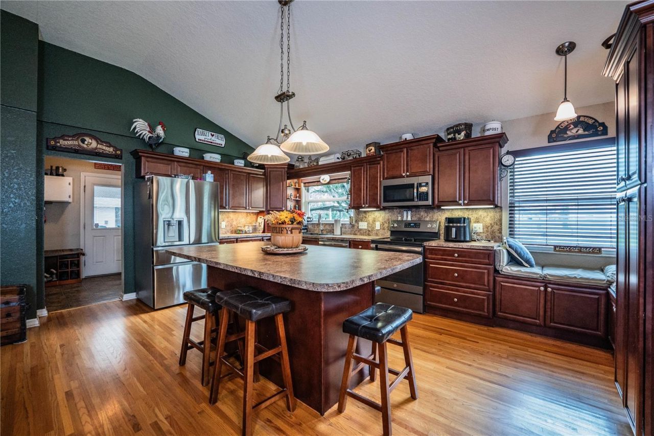 1633 Cherry Lane, Lakeland, FL 33811 Photo