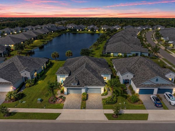 21609 LAKE PLACID WAY , VENICE, FL 34293
