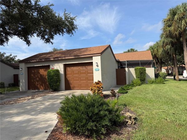 2904 OAK LANE , BRADENTON, FL 34209