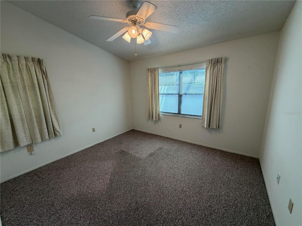 2904 Oak Lane , Bradenton, FL 34209 Photo