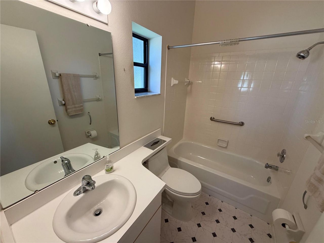 2904 Oak Lane , Bradenton, FL 34209 Photo