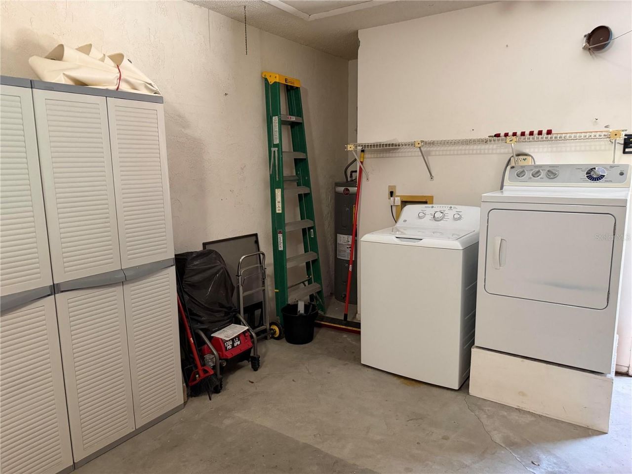 2904 Oak Lane , Bradenton, FL 34209 Photo
