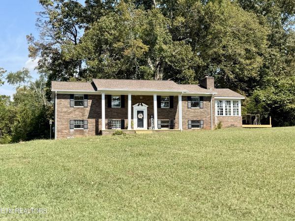 7803 Lucky Lane, Corryton, TN 37721