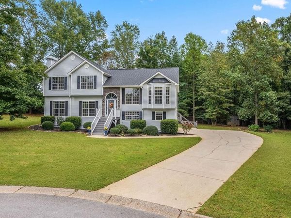 335 Spring Dale Lane , Dallas, GA 30157