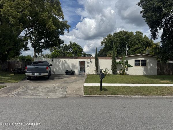 8303 Calais Circle , Orlando, FL 32825