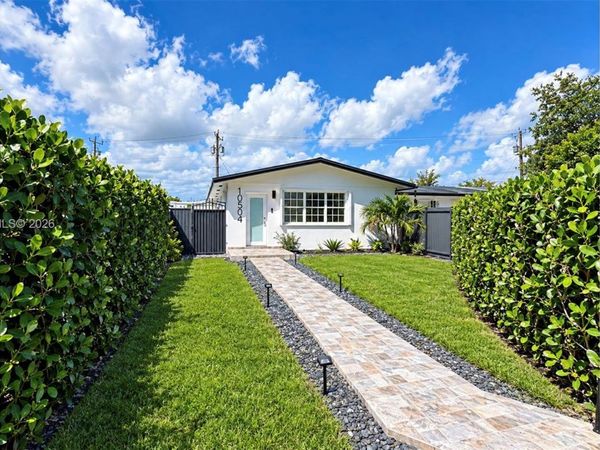 10504 SW 77th Ct , Unit 10504, Pinecrest, FL 33156
