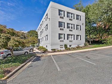 2030 N VERMONT STREET , Unit 303, ARLINGTON, VA 22207
