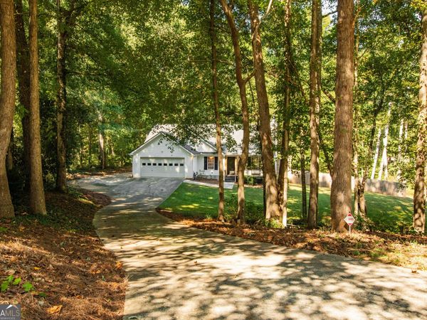 5727 Kings Court, Bethlehem, GA 30620