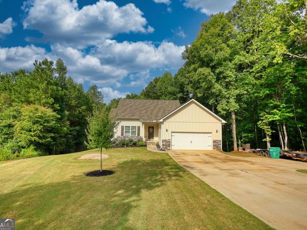 140 Genessa Court, Mansfield, GA 30055