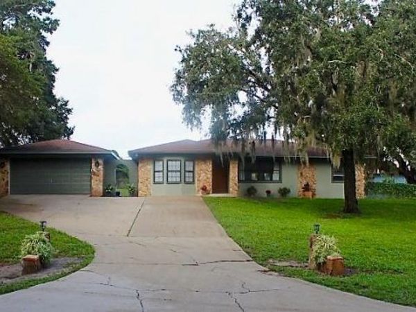 12082 SE 61ST COURT , BELLEVIEW, FL 34420