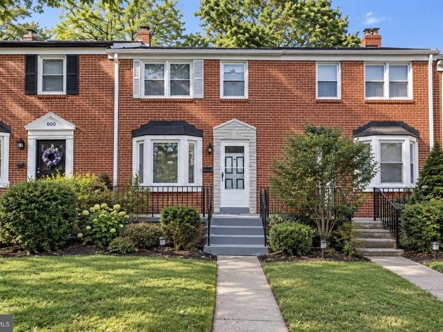 1302 Walker Avenue, Baltimore, MD 21239 Main Photo