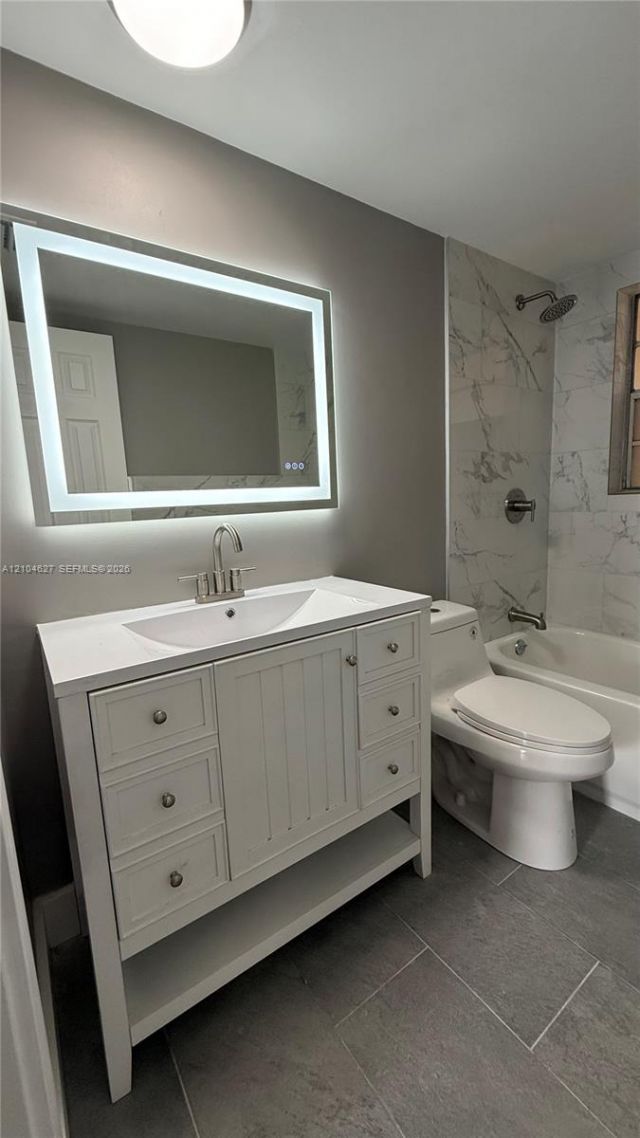 7725 SW 86th St , Unit A1-317, Miami, FL 33143 Photo